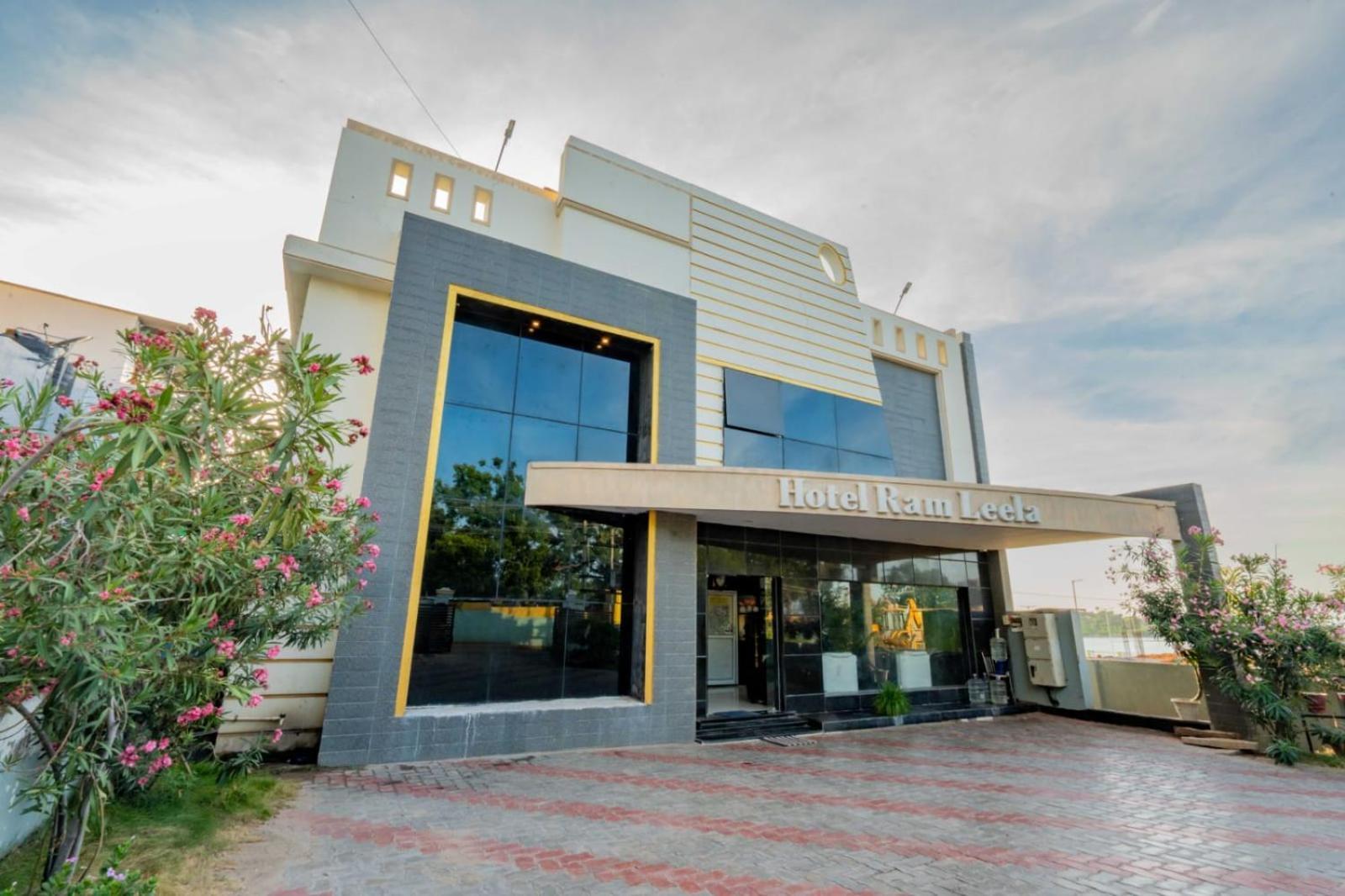 Hotel Ramleela Rameswaram Bagian luar foto